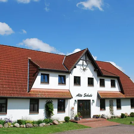 Apartment Appartement Hiddensee Mit Pool *